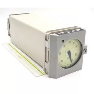 КМ140М-404-ОМ4 5-100mg/l 220V/400Hz 15VA указатель солемера фото 1